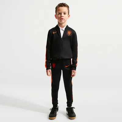 Nederland Strike Nike Dri-FIT knit voetbaltrainingspak kleuters zwart - KNVB Strike trainingspak voor kleuters WK 2026