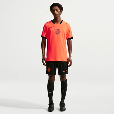 Nederland 2026 Stadium Dri-FIT thuisshorts heren zwart - bijpassende broek bij oranje thuisshirt
