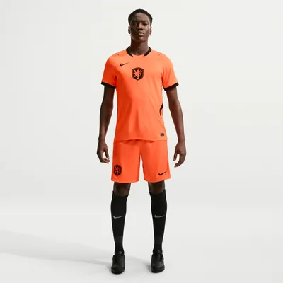 Nederland 2026 Stadium uitshorts heren oranje - bijpassende broek bij wit uitshirt WK 2026